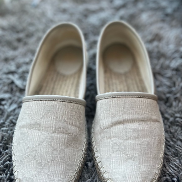 COPY - Gucci espadrilles, gently used. Amazing condition - Picture 3 of 5